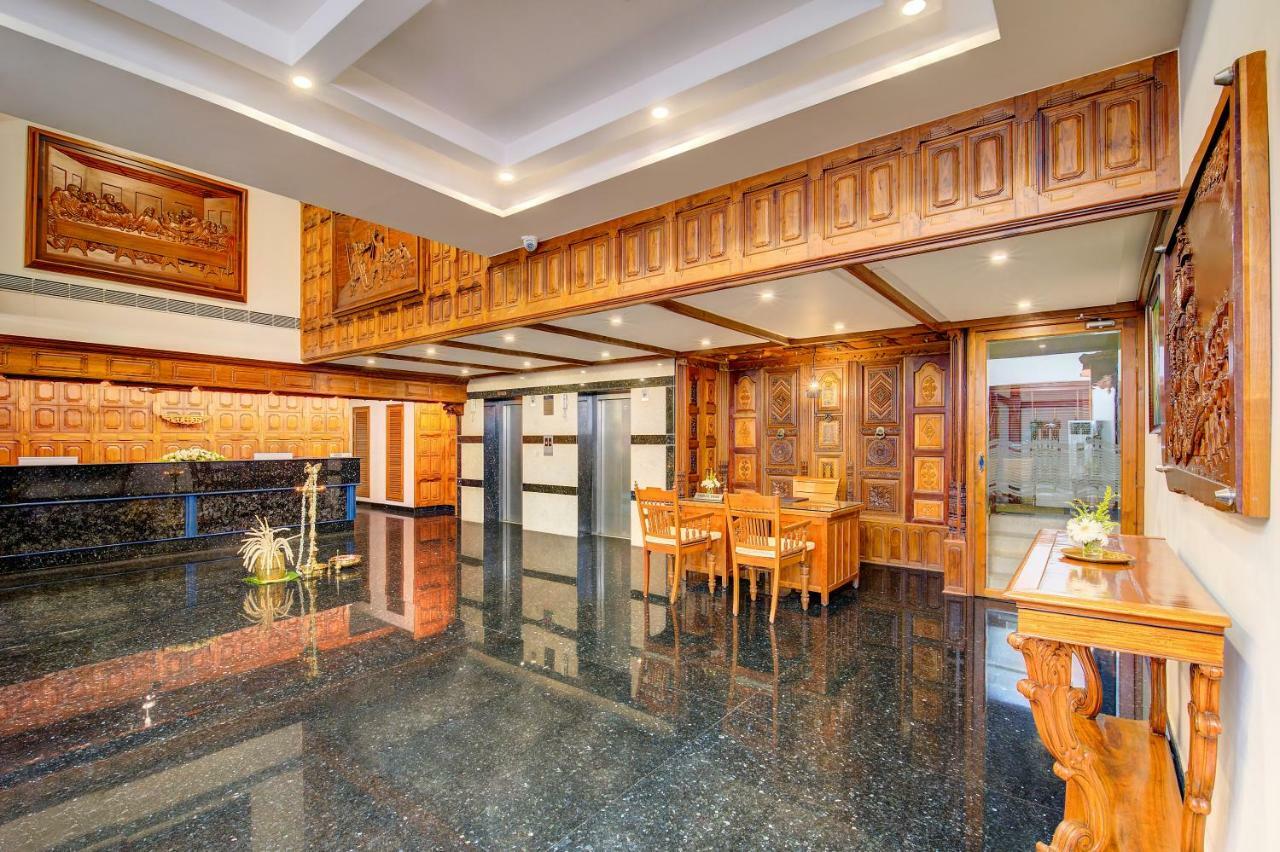 Sterling Guruvayur Guruvāyūr Exterior foto